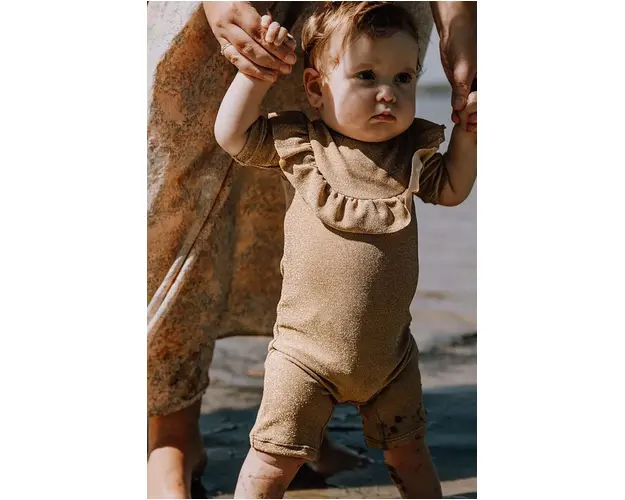 That's mine papusa Nora culoarea bej