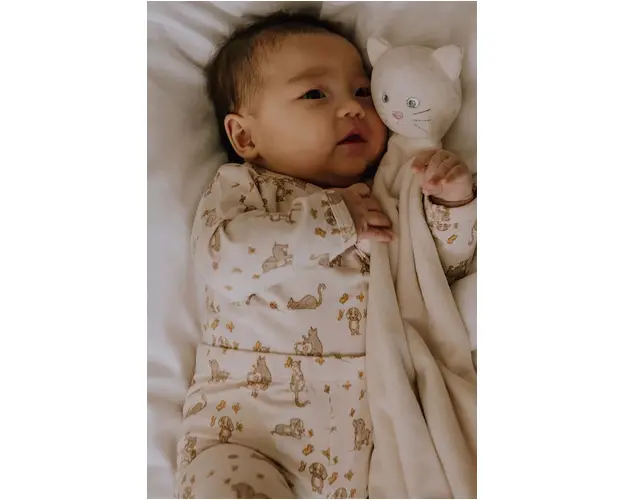 That's mine body bebe Elia