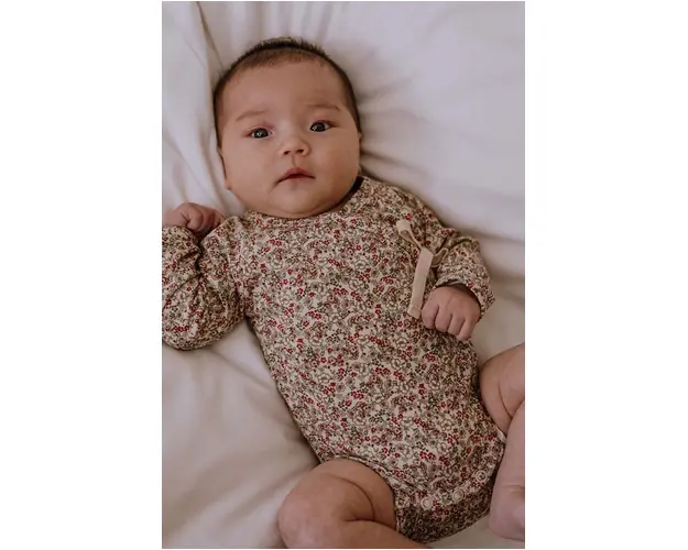 That's mine body bebe Elia