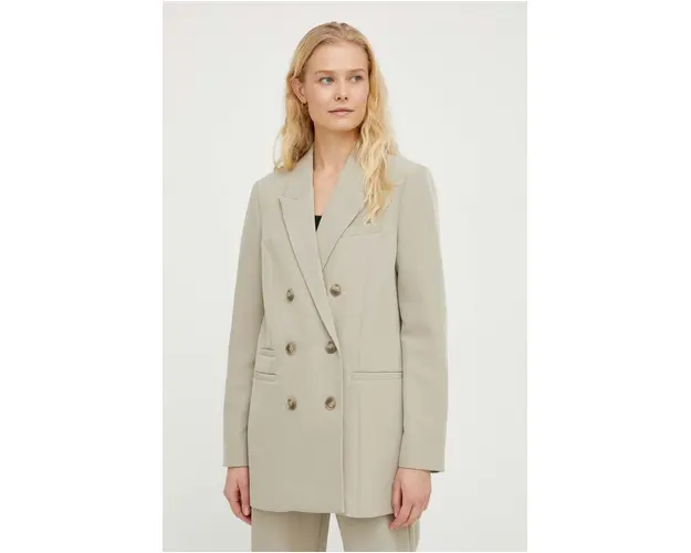 Bruuns Bazaar sacou culoarea bej, cu doua randuri de nasturi, neted