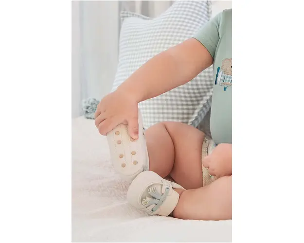 Mayoral Newborn pantofi pentru bebelusi culoarea verde