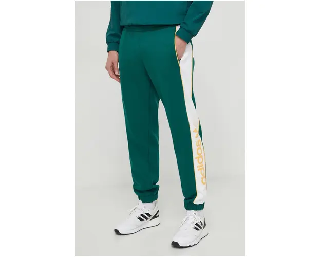 adidas Originals pantaloni de trening culoarea verde, cu imprimeu IT2442