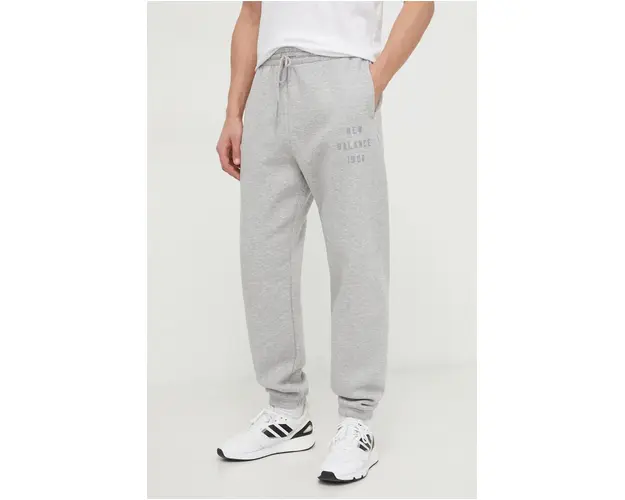 New Balance pantaloni de trening culoarea gri, cu imprimeu