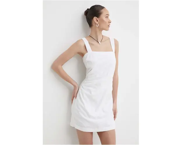 Abercrombie & Fitch rochie din in culoarea alb, mini, mulata