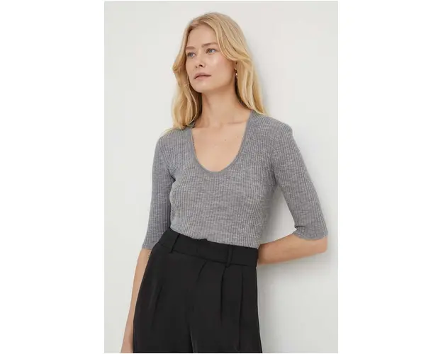 By Malene Birger tricou de lana culoarea gri