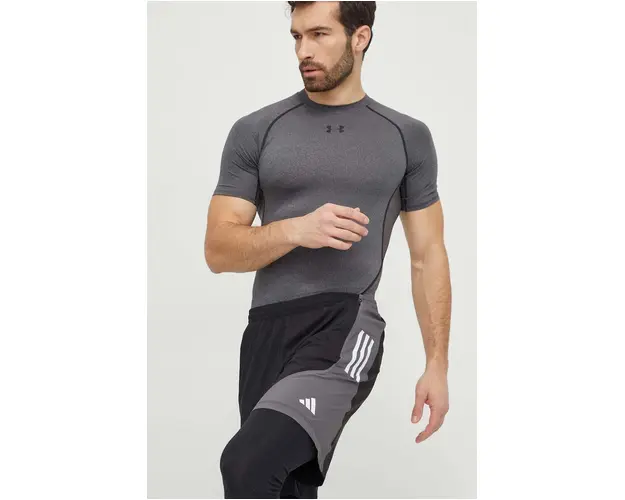adidas Performance pantaloni scurti de alergare Own the Run culoarea negru IQ3819