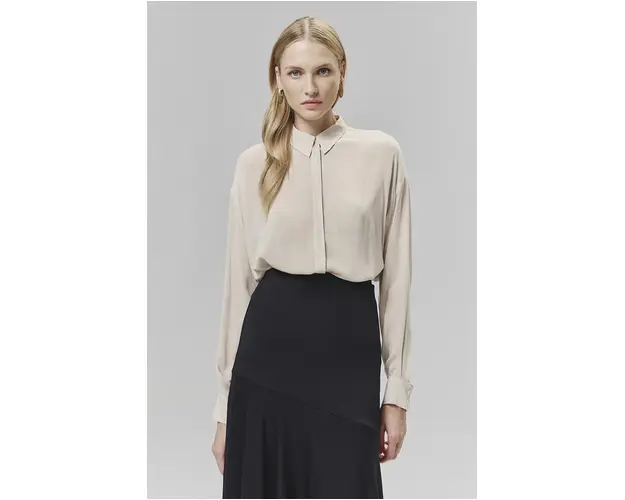 Answear Lab camasa femei, culoarea bej, cu guler clasic, relaxed