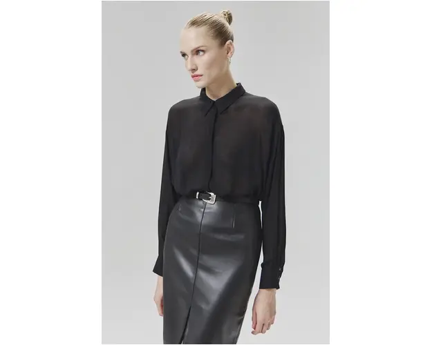 Answear Lab camasa femei, culoarea negru, cu guler clasic, relaxed