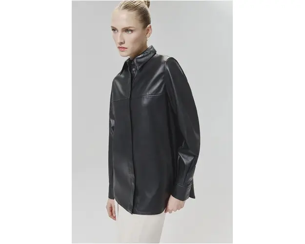 Answear Lab camasa din piele culoarea negru, cu guler clasic, relaxed