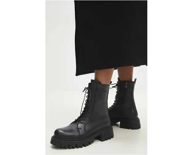 Answear Lab bocanci de piele femei, culoarea negru, cu platforma