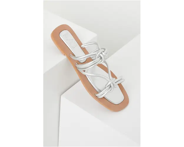 Answear Lab slapi de piele Femei, culoarea argintiu