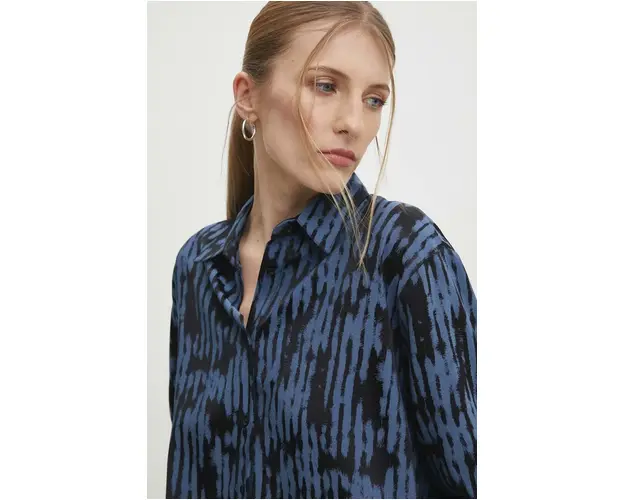 Answear Lab camasa femei, culoarea albastru marin, cu guler clasic, relaxed