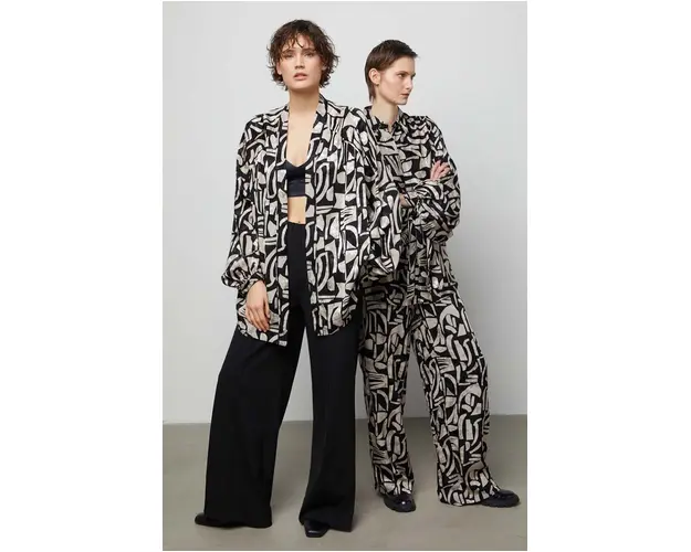Answear Lab sacou culoarea negru, desfacut, modelator