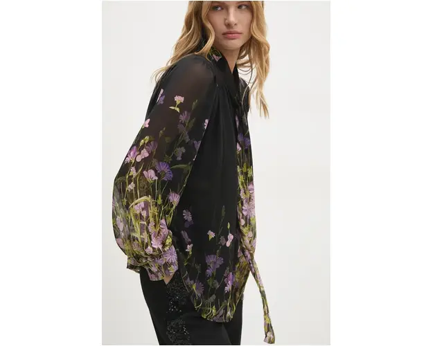 Answear Lab camasa femei, culoarea negru, cu un decolteu legat, relaxed