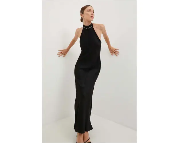 Answear Lab rochie din in culoarea negru, midi, evazati