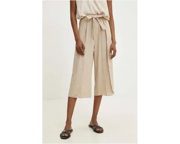 Answear Lab pantaloni scurti cu in culoarea bej, neted, high waist