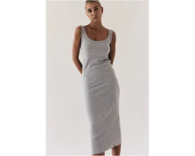 MUUV. rochie sukienka długa FENDU culoarea alb, midi, mulata