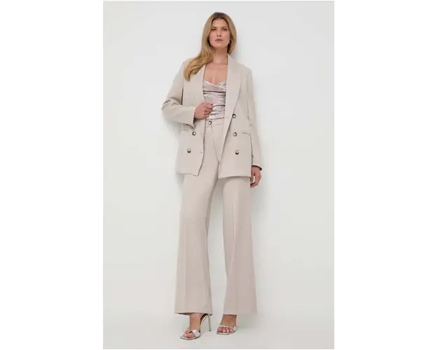 Silvian Heach sacou culoarea bej, cu doua randuri de nasturi, neted