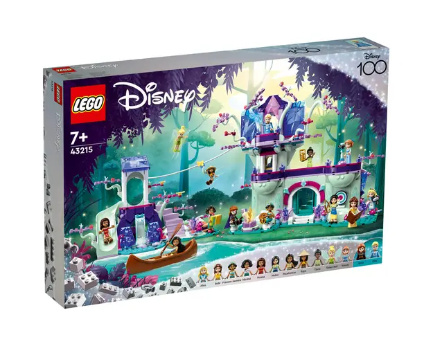 Casa fermecata din copac