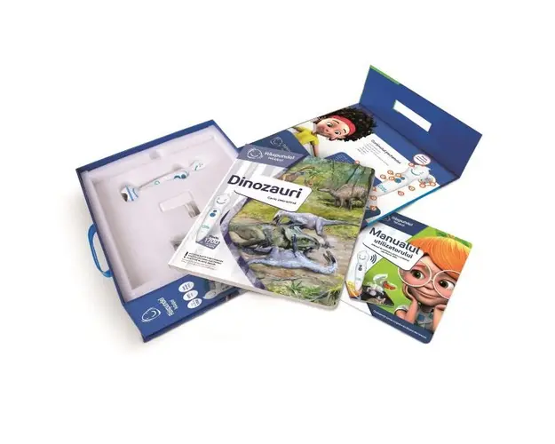 Pachet Raspundel Istetel, creion si carte Dinozauri
