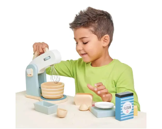 Tender Leaf Toys - Robot de bucatarie din lemn - Mini Chef Home baking