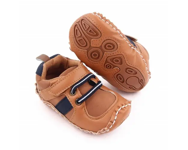 Adidasi maro cu insertie bleumarine