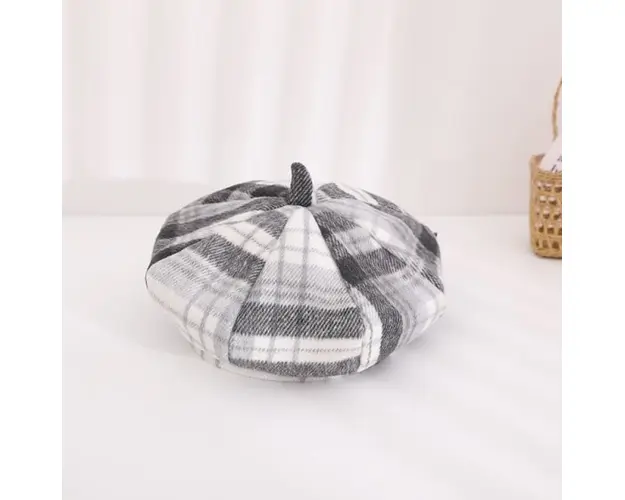 Bereta in carouri gri pentru fetite