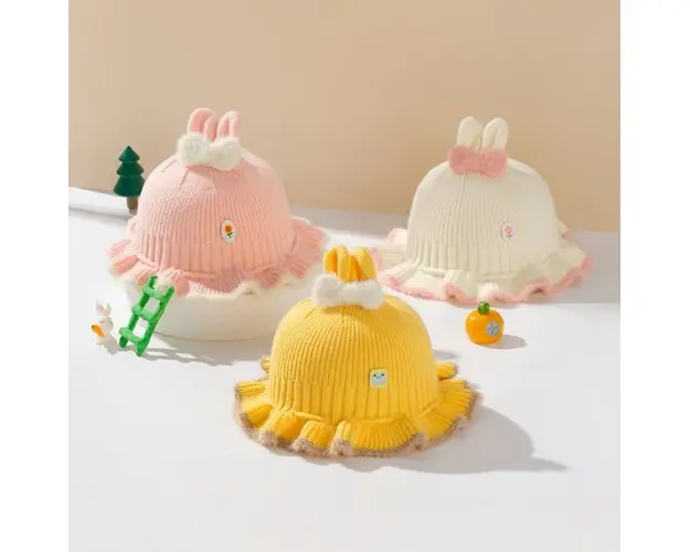 Caciulita tip boneta - Sweety