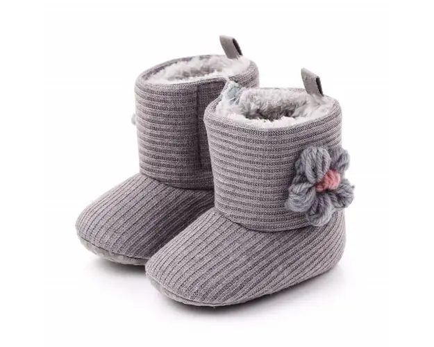 Cizmulite gri - Floricica crosetata