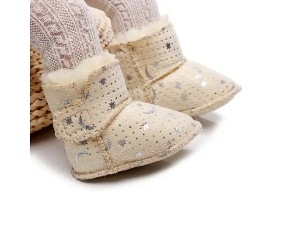 Cizmulite ivoire cu stelute argintii - Season