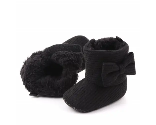 Cizmulite negre cu fundita