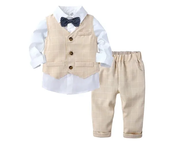 Costum elegant crem cu vestuta