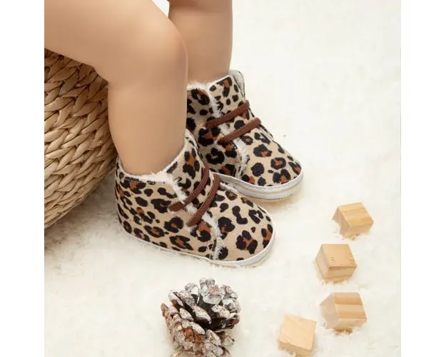 Ghetute imblanite pentru fetite cu imprimeu animal print