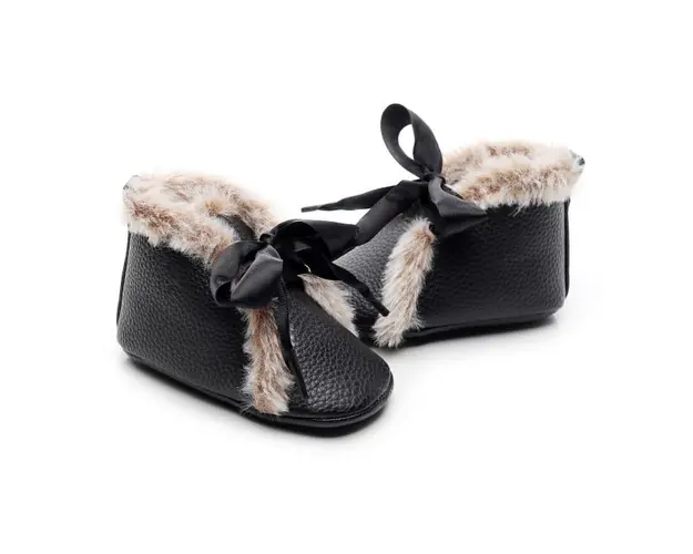 Ghetute negre imblanite cu fundita din satin