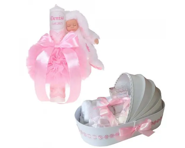 Lumanare botez cu iepuras, personalizata si trusou botez in landou, decor Roz cu floricele, Denikos® 799