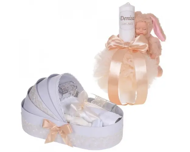 Lumanare botez cu iepuras, personalizata si trusou botez in landou, decor dantela Crem, Denikos® 878