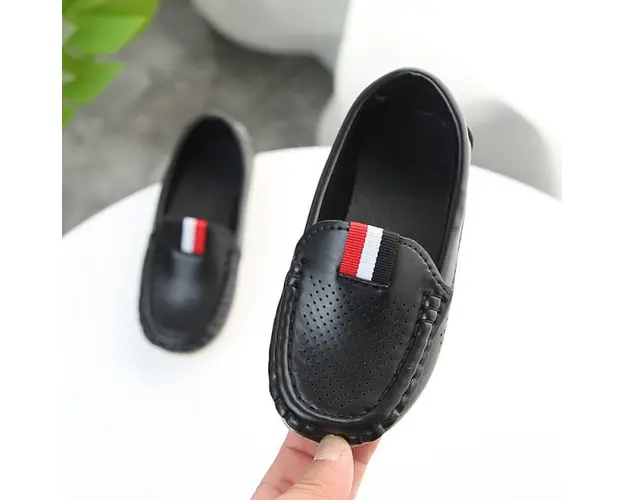 Mocasini negri baietei - Pirates