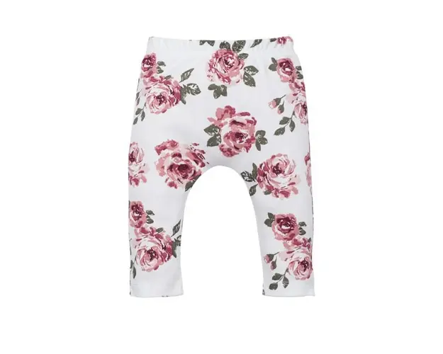 Pantaloni pentru bebelusi - Colectia Roses