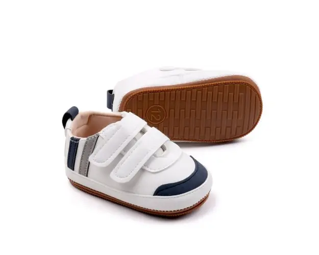 Pantofiori albi pentru baietei - Sun