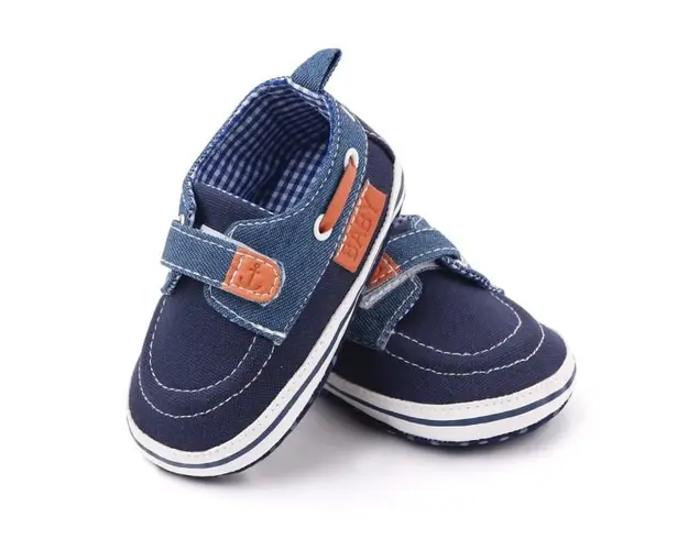 Pantofiori casual cu design de mocasini