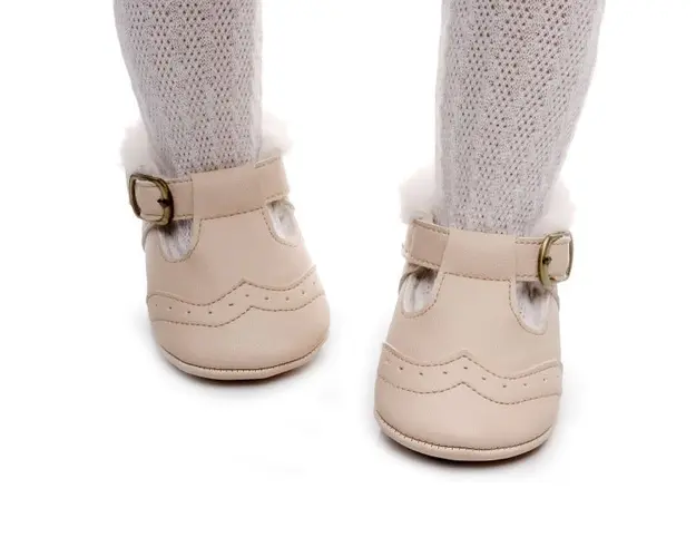 Pantofiori crem imblaniti pentru fetite - Lilly