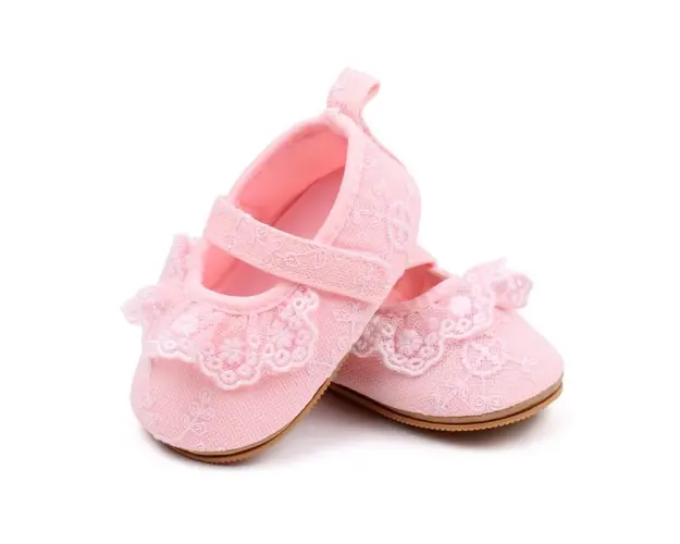 Pantofiori roz cu danteluta - Bella