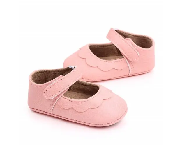 Pantofiori roz cu volanas pentru fetite