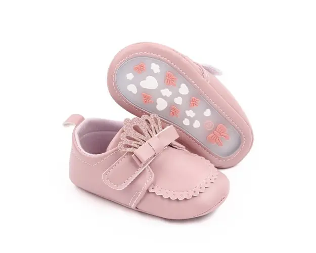 Pantofiori roz pudra cu fundita si coronita