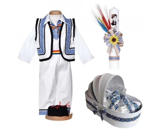 Set botez traditional baietel, trusou botez landou, lumanare si costum national, Denikos® C9292