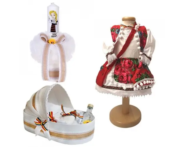Set botez traditional fetita, trusou botez landou, lumanare si costum traditional, Denikos® 982