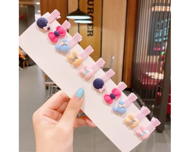 Set de 10 clame pentru par - Animalute si fundite