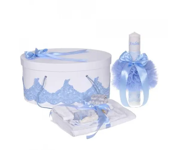 Set elegant trusou botez, cutie trusou si lumanare personalizata cu nume, decor dantela Bleu, Denikos® 940