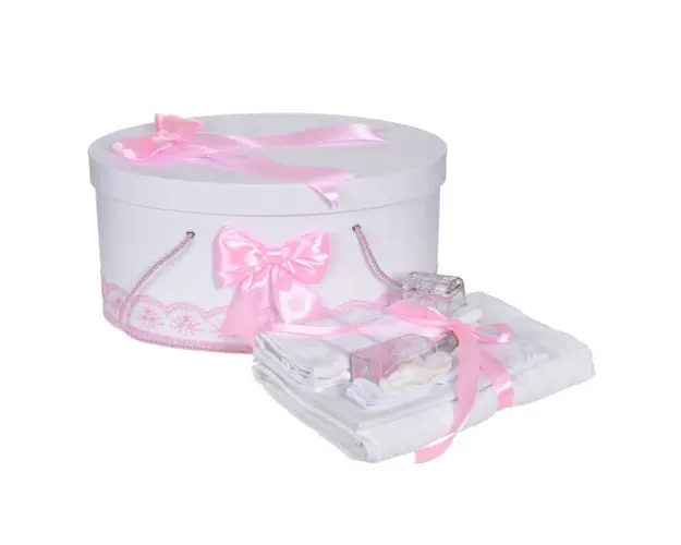 Set trusou botez si cutie trusou, dantela si fundite, decor Roz, Denikos® 838