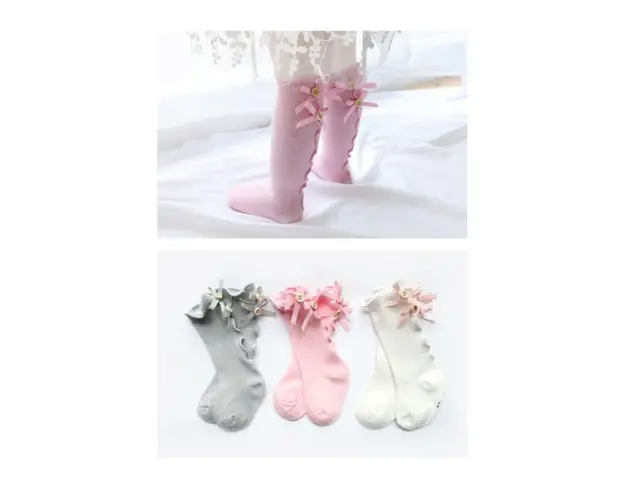 Sosete trei sferturi cu nasturei si fundite